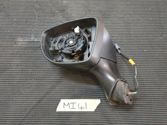 Renault Clio Left Outer Mirror Base, No Cover, No Glass