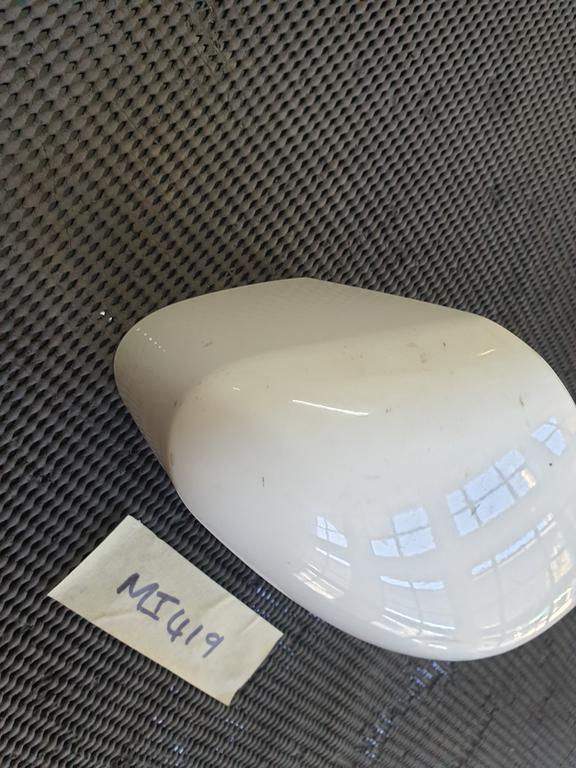 Ford Focus Left Outer Mirror Cover