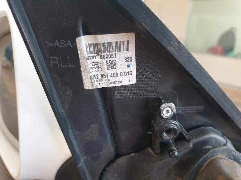 Original Used Audi Q5 Left Outer Mirror Complete