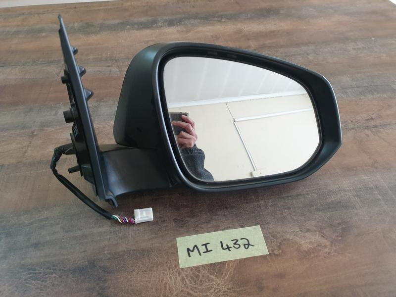 Original Used Toyota Hilux Right Outer Mirror Incomplete, No Cover