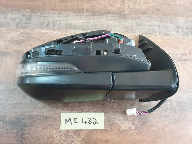 Original Used Toyota Hilux Right Outer Mirror Incomplete, No Cover