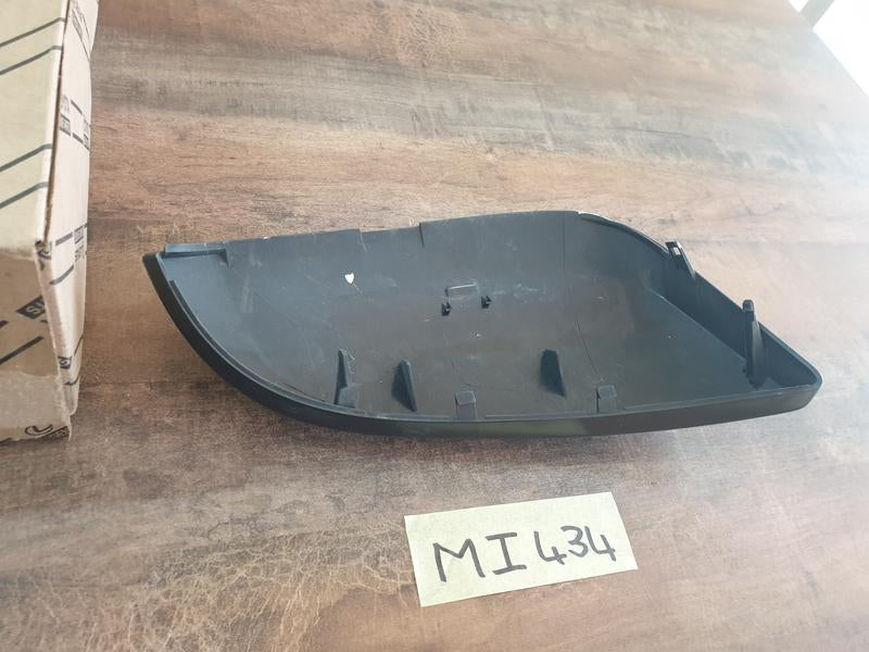 Original Used Toyota Hilux Left Outer Mirror Cover