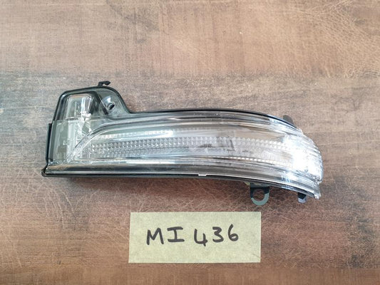 Original Used Toyota Corolla Cross XS Left Outer Mirror Indicator Light