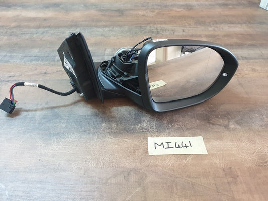Original Used Volkswagen T-Cross TSI 2025 Right Front Outer Mirror Incomplete No Cover