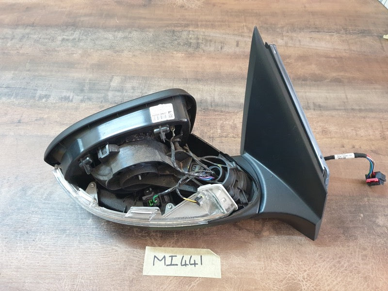 Original Used Volkswagen T-Cross TSI 2025 Right Front Outer Mirror Incomplete No Cover