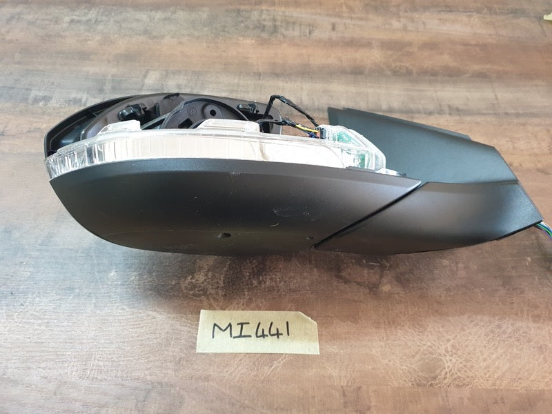 Original Used Volkswagen T-Cross TSI 2025 Right Front Outer Mirror Incomplete No Cover