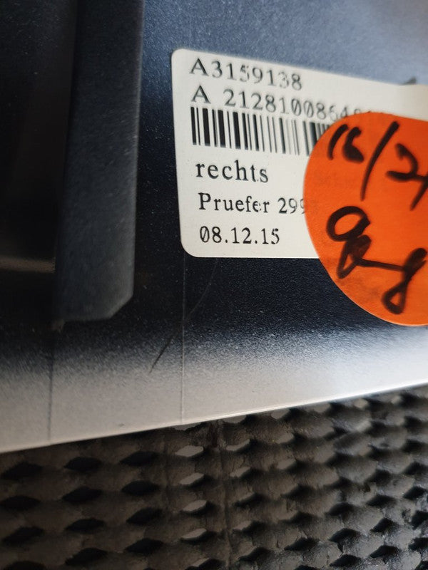 Mercedes-Benz C-Class E-Class W204 W212 Right Outer Mirror Cover and Indicator Light