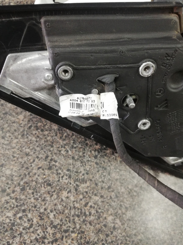 Mercedes-Benz C-Class C200, W204 2011 Right Outer Electric Mirror Incomplete, Broken Indicator Light