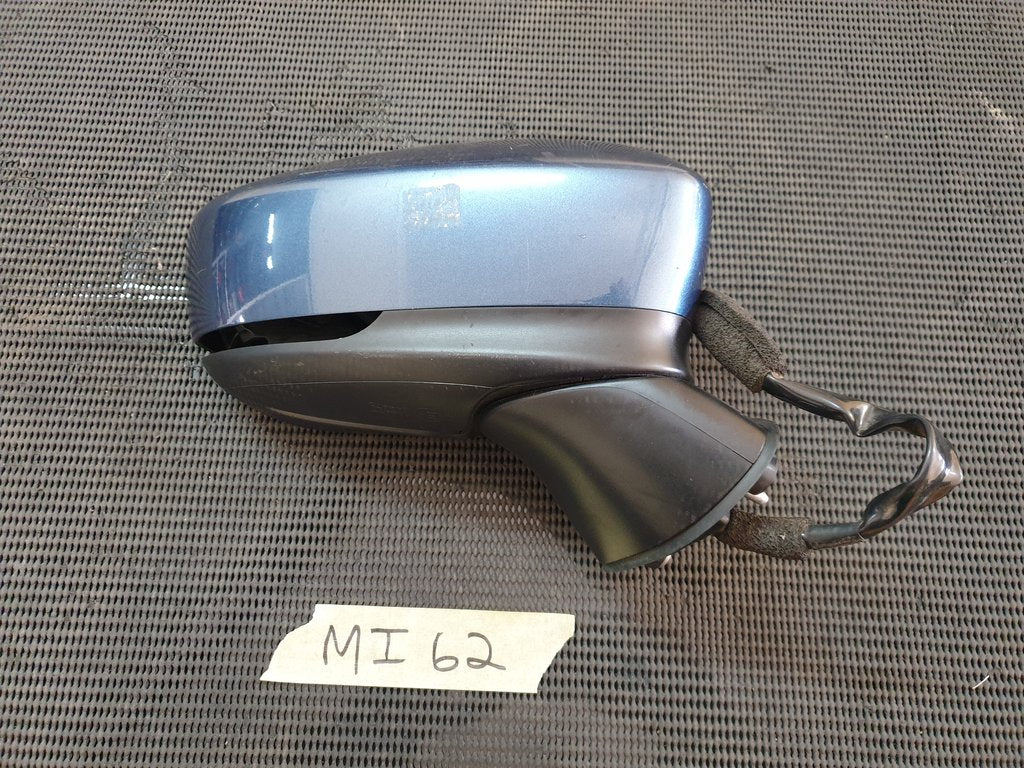 Mazda 3 Right Outer Mirror Incomplete, No Indicator