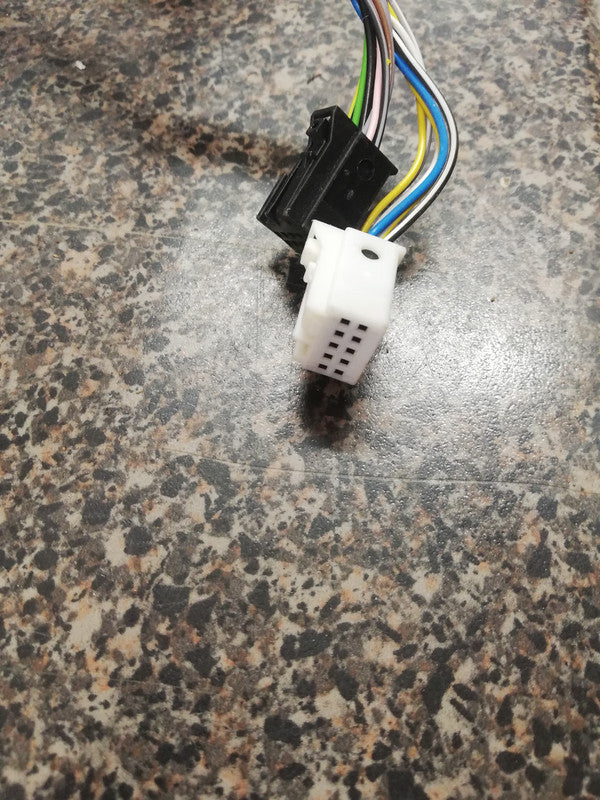 Mercedes-Benz V-Class W447 Right Outer Mirror Incomplete, No Cover, No Mirror Glass