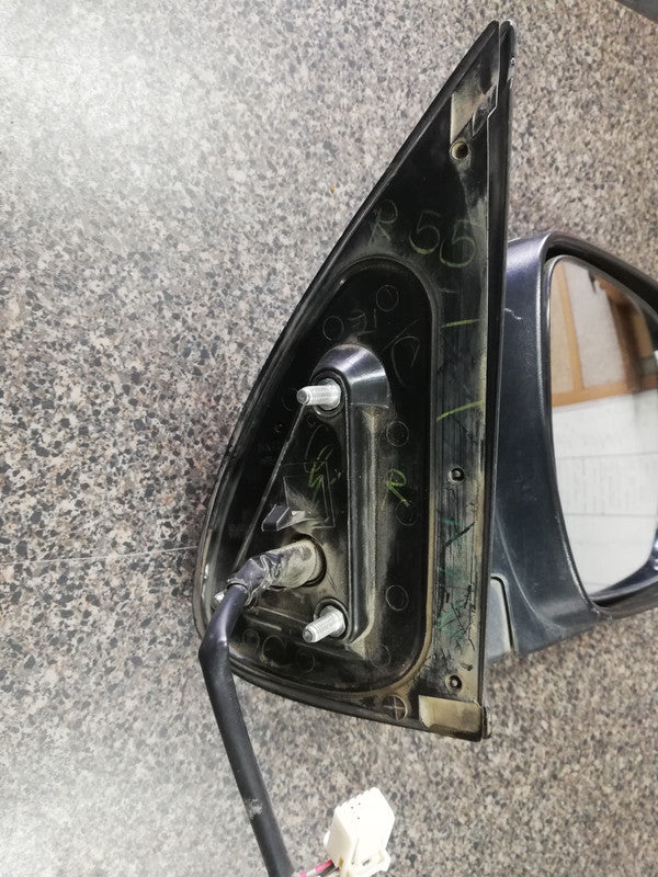 Toyota Hilux 2005, 2006, 2007, 2008, 2009, 2010,2011, 2012, 2013, 2014, 2015 Right Outer Electric Mirror Complete with Chrome Cover