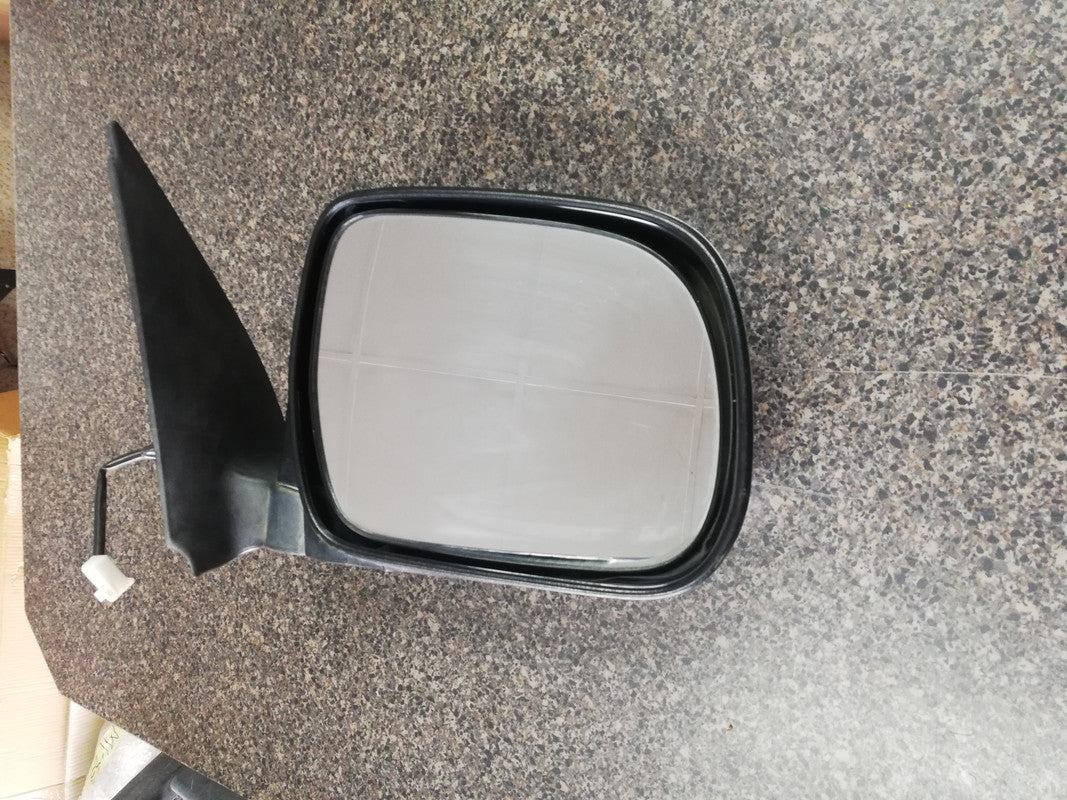 Toyota Hilux 2005, 2006, 2007, 2008, 2009, 2010,2011, 2012, 2013, 2014, 2015 Right Outer Electric Mirror Complete with Chrome Cover