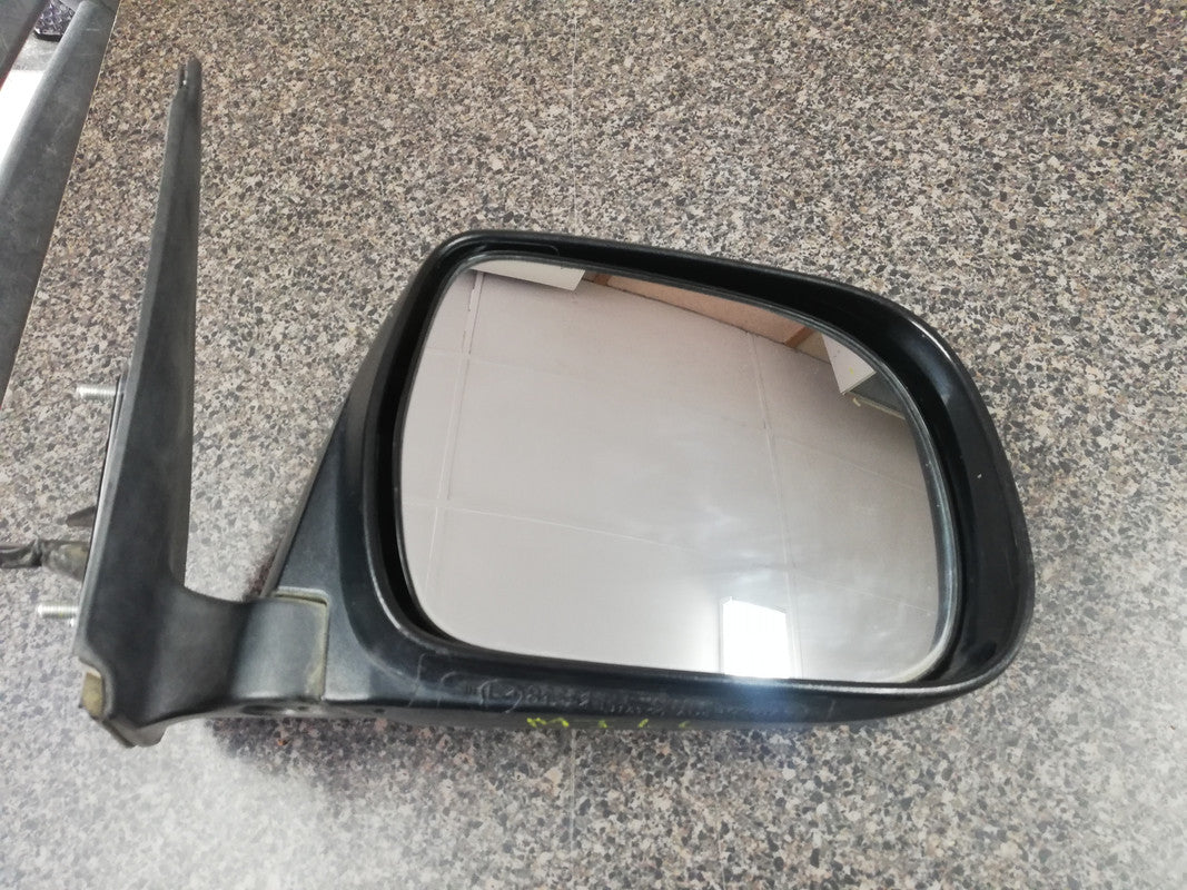 Toyota Hilux 2005, 2006, 2007, 2008, 2009, 2010,2011, 2012, 2013, 2014, 2015 Right Outer Electric Mirror Complete with Chrome Cover