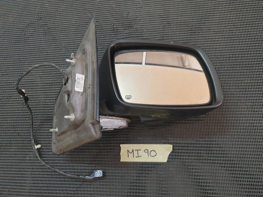Dodge Journey Right Outer Mirror Incomplete, Broken Lower Cover