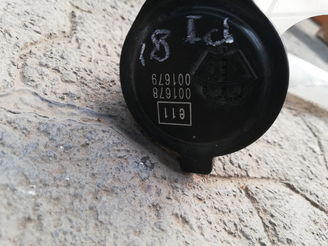 Toyota Rav4 2019 Washer Bottle Pipe