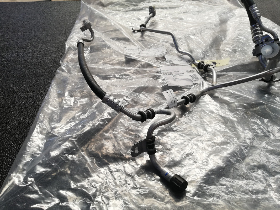 Mercedes-Benz V-Class Vito Viano, Hose 2023 Condenser Evaporator Pipe