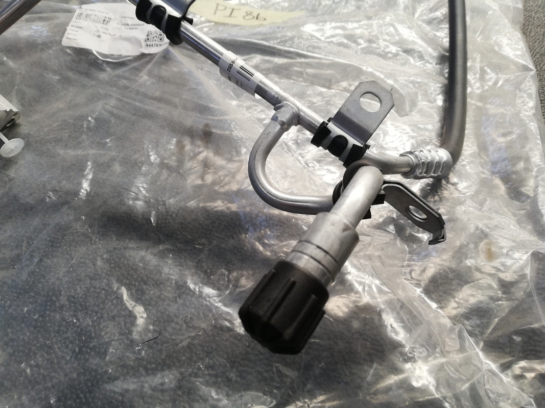 Mercedes-Benz V-Class Vito Viano, Hose 2023 Condenser Evaporator Pipe