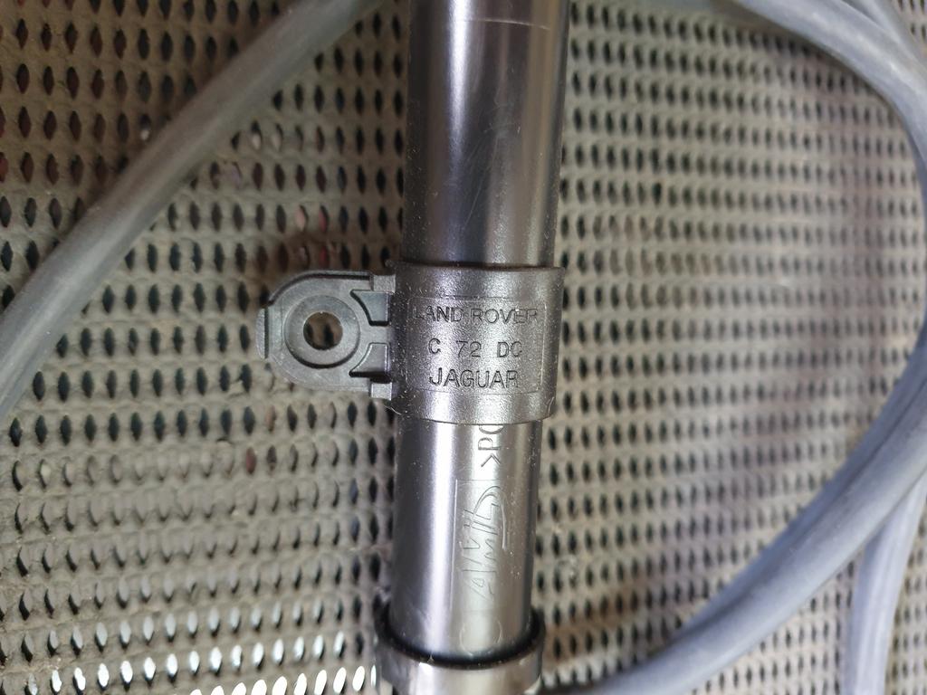 Land Rover Range Rover Left Headlight Washer Jet