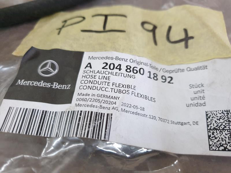 Original New Mercedes-Benz C-Class W204 Windscreen Washer Nozzle Jet Hose