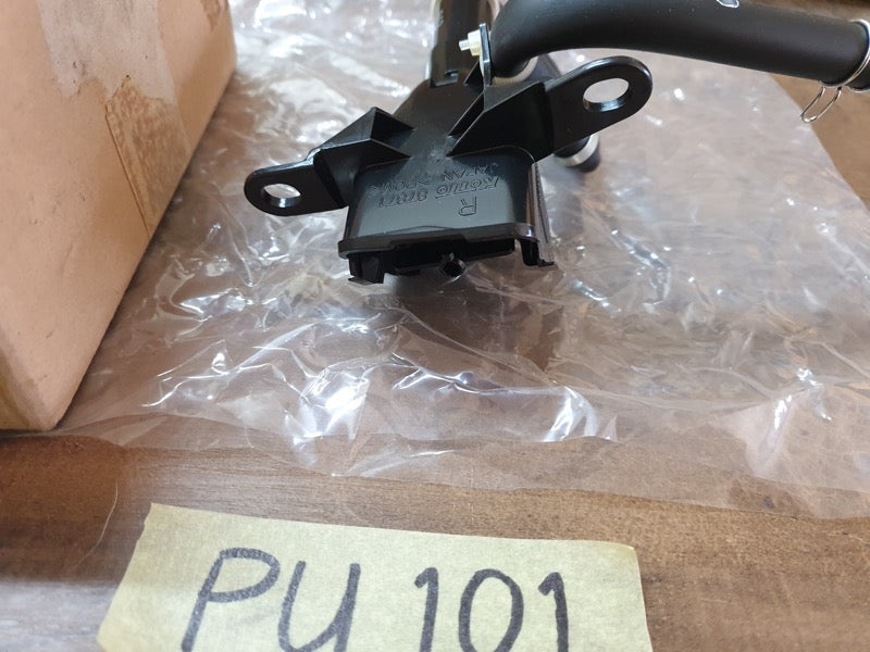 Original New Mitsubishi Outlander 2009 Right Front Headlight Jet Washer Nozzle