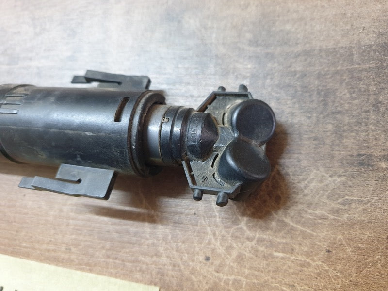 Original Used BMW X3 F25 Headlight Jet Washer Nozzle