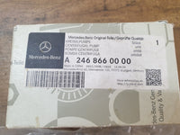 Original New Mercedes-Benz Windscreen Washer Pump