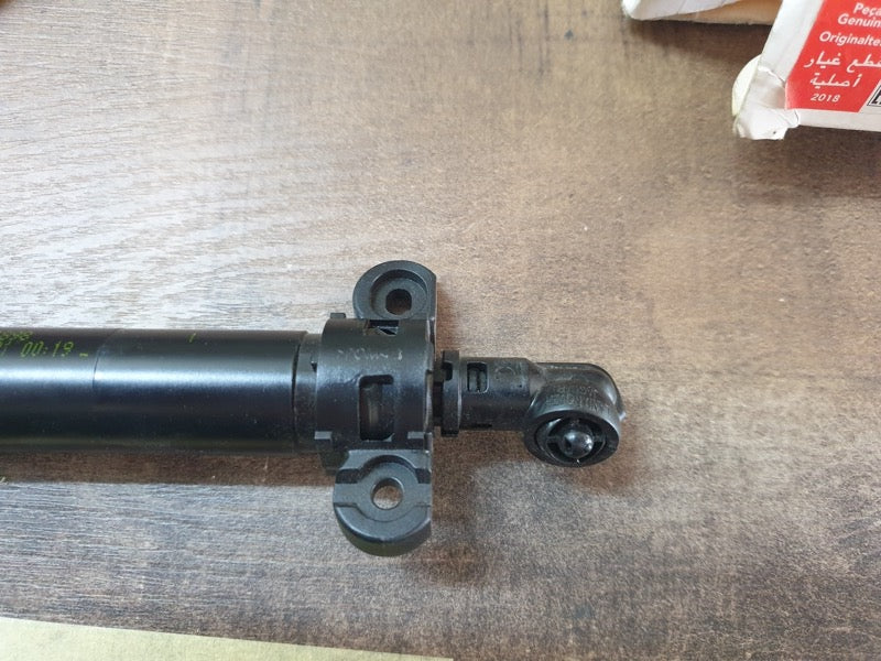 Original New Land Rover Range Rover Left Headlight Washer Jet