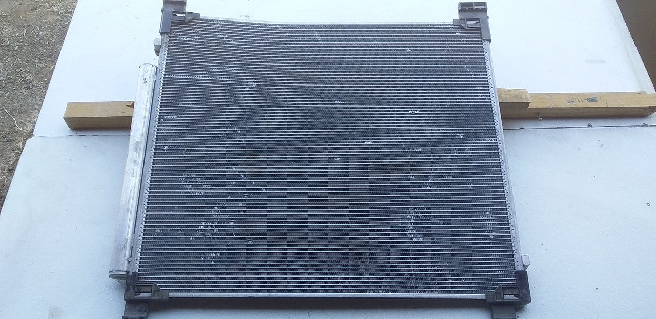 Toyota Hilux 2.4 D Aircon Radiator Air Conditioner Condenser