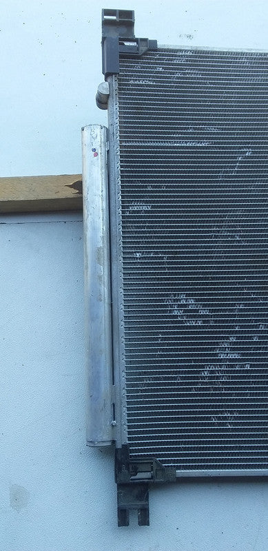 Toyota Hilux 2.4 D Aircon Radiator Air Conditioner Condenser