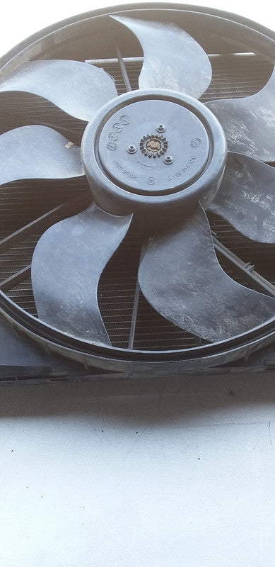 Mercedes-Benz E-Class W212, C207, A207, C250, E250, SLK250, SLK350 Radiator