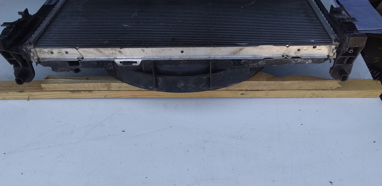 Mercedes-Benz E-Class W212, C207, A207, C250, E250, SLK250, SLK350 Radiator