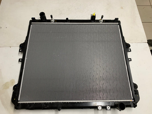 Toyota Hilux 2.4 / Fortuner 2016, 2017, 2018, 2019 Radiator