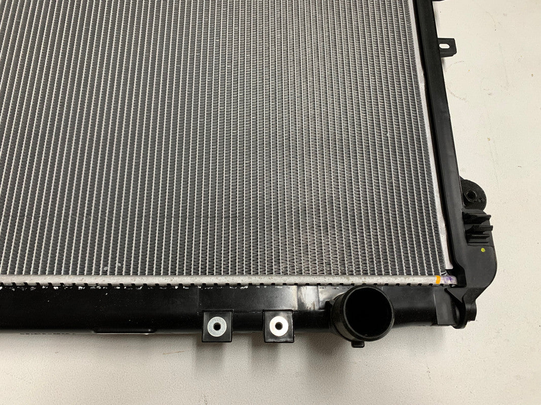 Toyota Hilux 2.4 / Fortuner 2016, 2017, 2018, 2019 Radiator