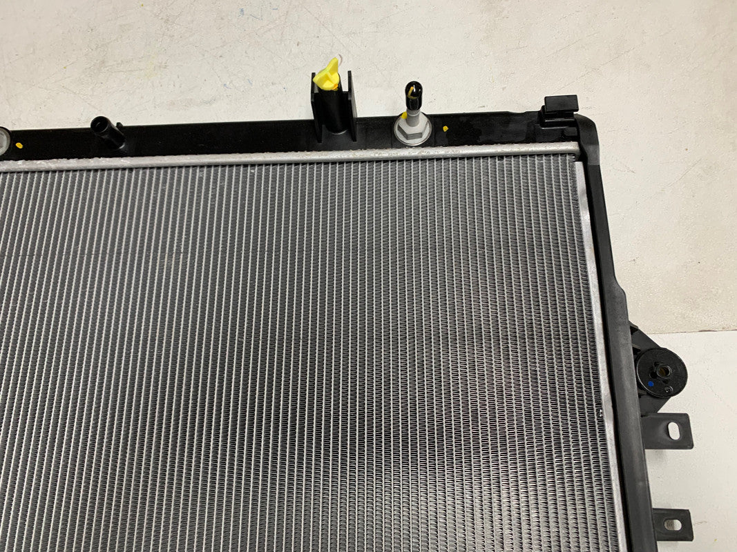 Toyota Hilux 2.4 / Fortuner 2016, 2017, 2018, 2019 Radiator