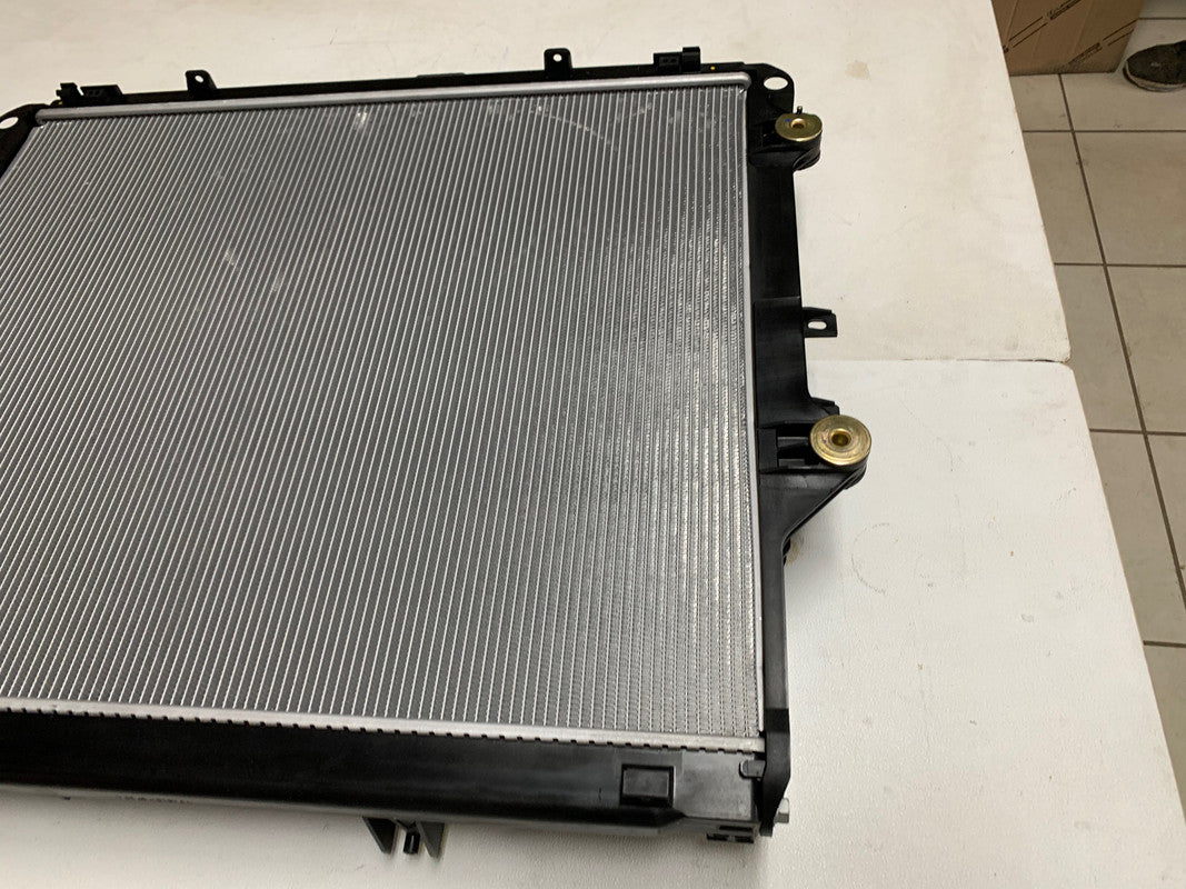 Toyota Hilux 2.4 / Fortuner 2016, 2017, 2018, 2019 Radiator