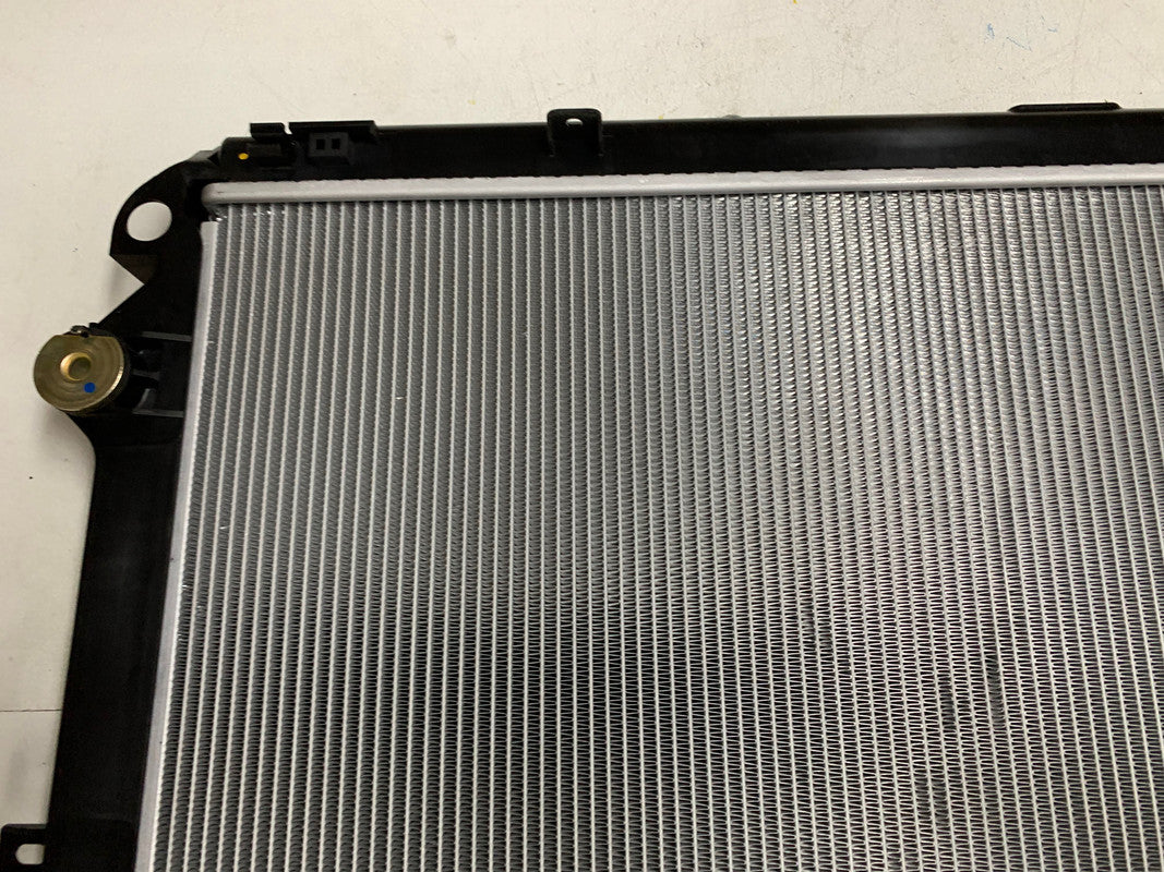 Toyota Hilux 2.4 / Fortuner 2016, 2017, 2018, 2019 Radiator