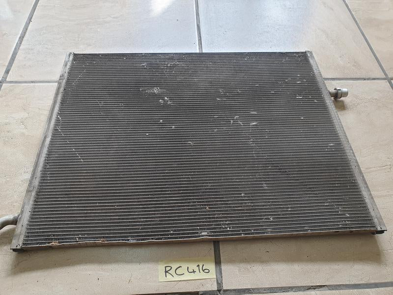 Original Used Mercedes-Benz GLC V-Class W253 W447 Low Temperature Radiator