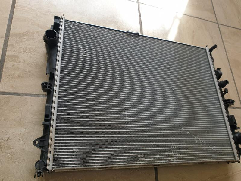 Original Used Mercedes-Benz GLC V-Class W253 W447 Radiator