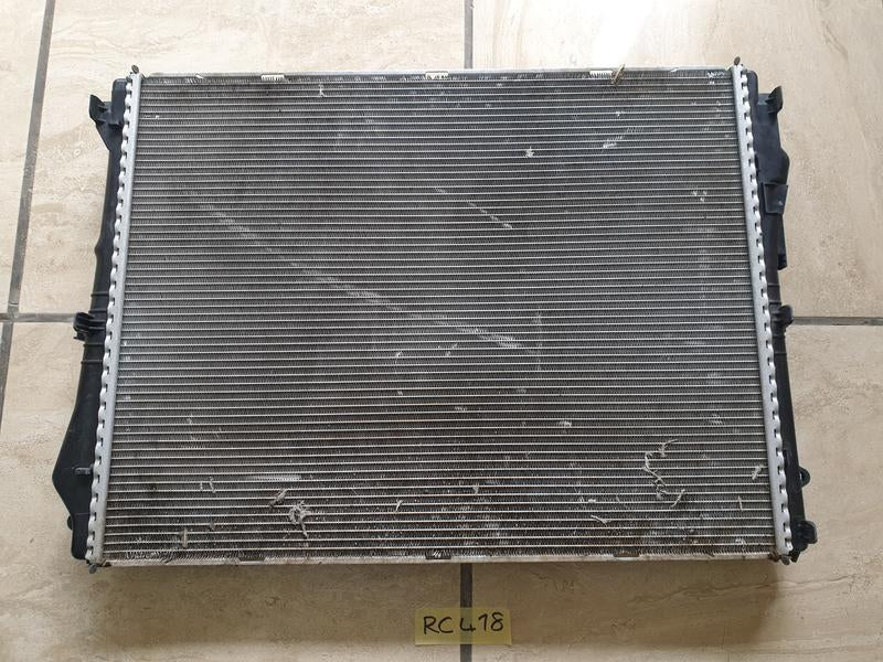 Original Used Mercedes-Benz GLC V-Class W253 W447 Radiator