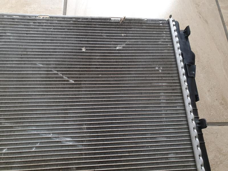Original Used Mercedes-Benz GLC V-Class W253 W447 Radiator