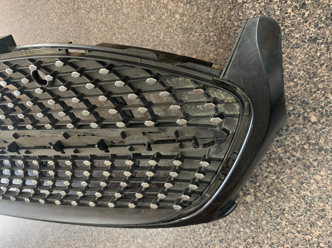 Mercedes-Benz CLA W118 2019, CLA200 Radiator Grille Frame