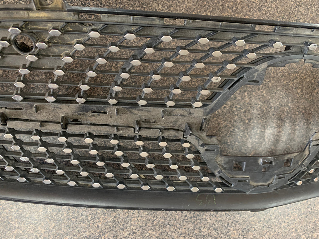 Mercedes-Benz CLA W118 2019, CLA200 Radiator Grille Frame