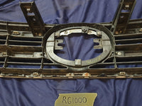 Toyota Hilux Radiator Grille - Chrome lifting, Wear and tear