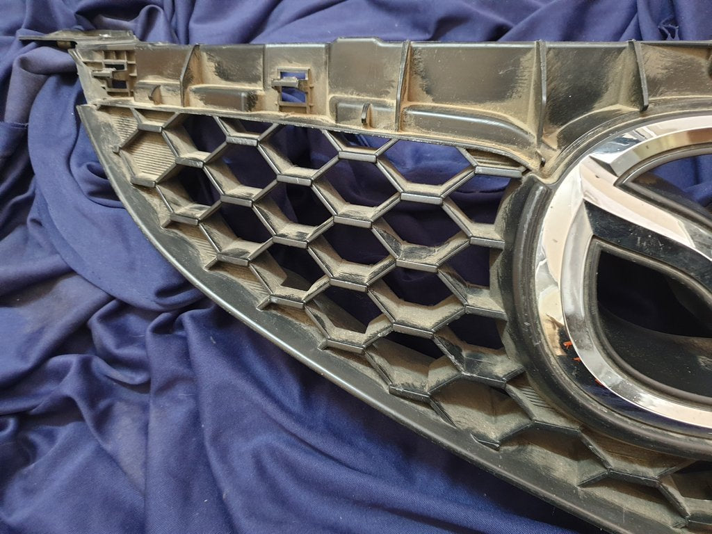 Mazda 3 Radiator Grille - Wear and Tear