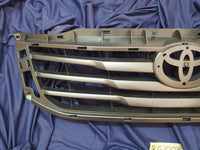 Toyota Hilux Radiator Grille - Scratches and scuffs