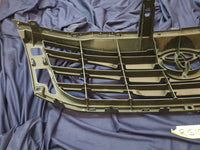 Toyota Hilux Radiator Grille - Scratches and scuffs