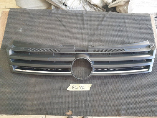Volkswagen Polo Radiator Grille - Wear and Tear, Scratches