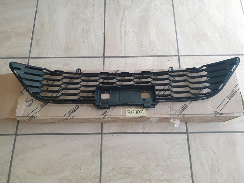 Original New Toyota Hilux Front Bumper Lower Grille