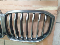 Original Used BMW 5 Series X5 G05 Front Bumper Kidney Radiator Grille