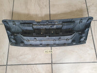 Original Used Isuzu D-Max Radiator Grille Frame